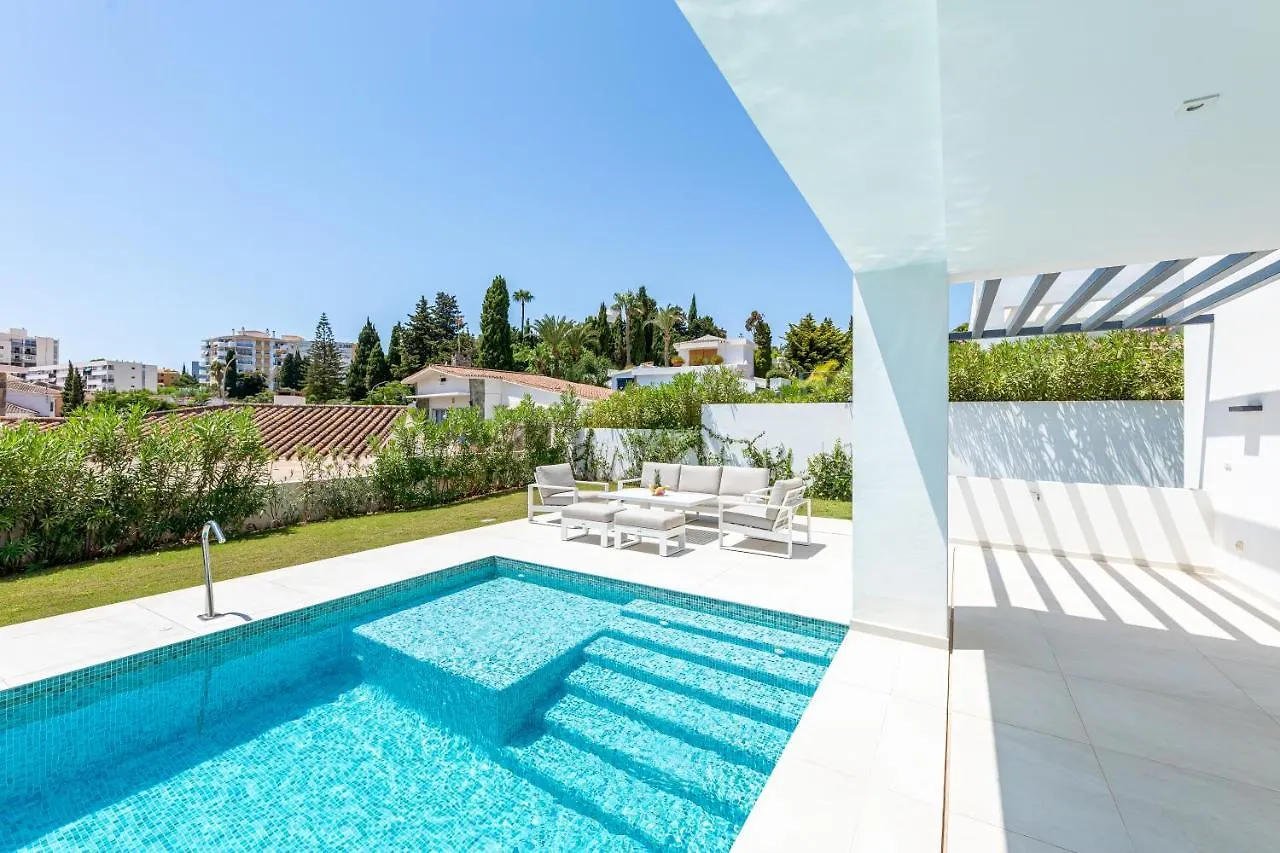 797 Holiday Rentals - Lujosa Y Moderna Villa En Puerto Marina Benalmadena 0*,  Spain